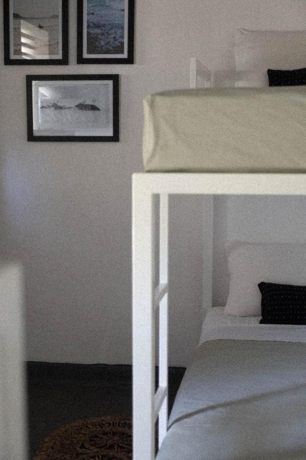Clics Coliving & Coworking Hotel Dikwella Luaran gambar